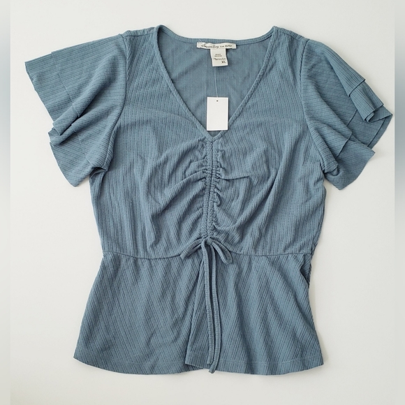 AMERICAN RAG Ruched Top - Picture 2 of 9